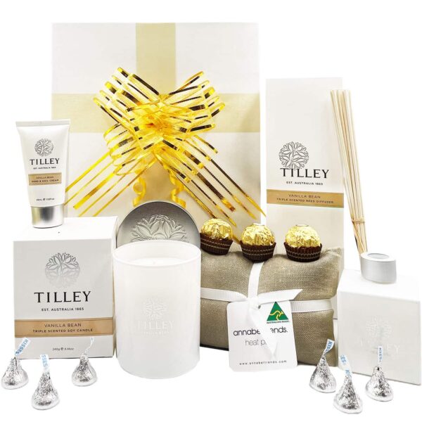 Vanilla Bean Candle, Diffuser & Heat Pillow Gift