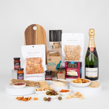 Moet & Cheese Platter Hamper