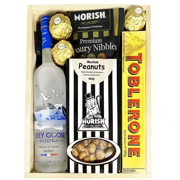 Alcohol Mini and Treats Gift Box - Image 3
