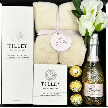 Tilleys Lily Pamper gift 2 1