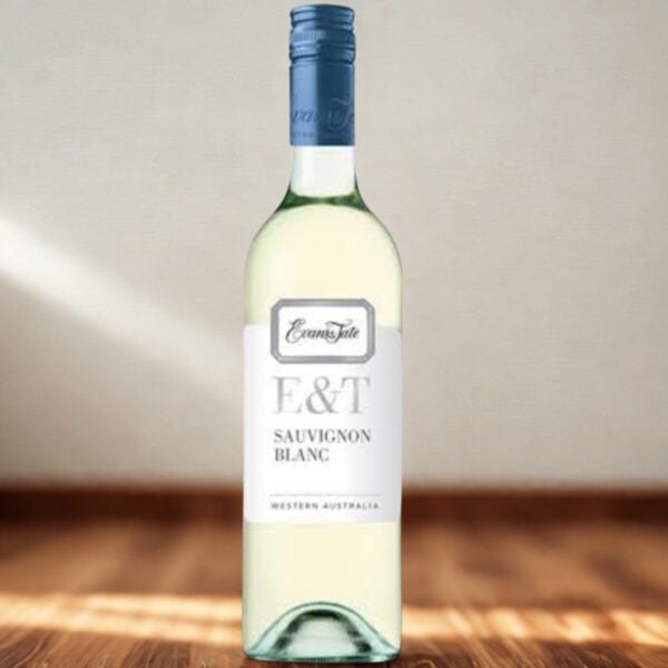 Cheese Platter and White Wine Hamper - Image 2