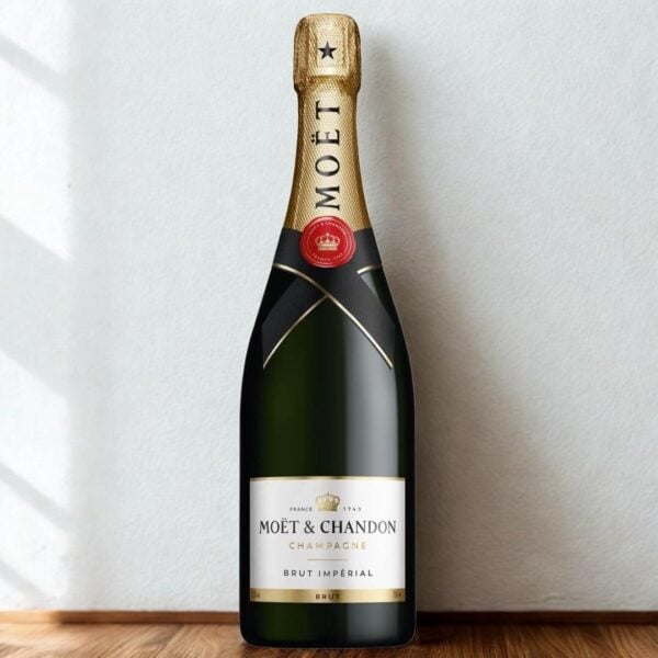 Luxury Fruit Basket with Moet - Image 2