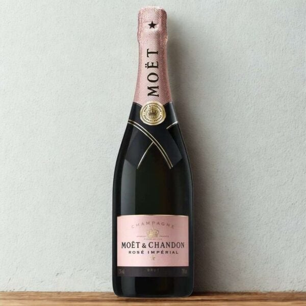 Luxury Rosé Pamper Hamper - Image 2