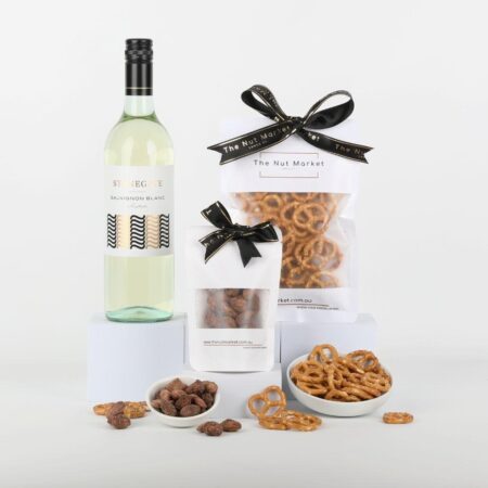 WHITE WINE & NIBBLES