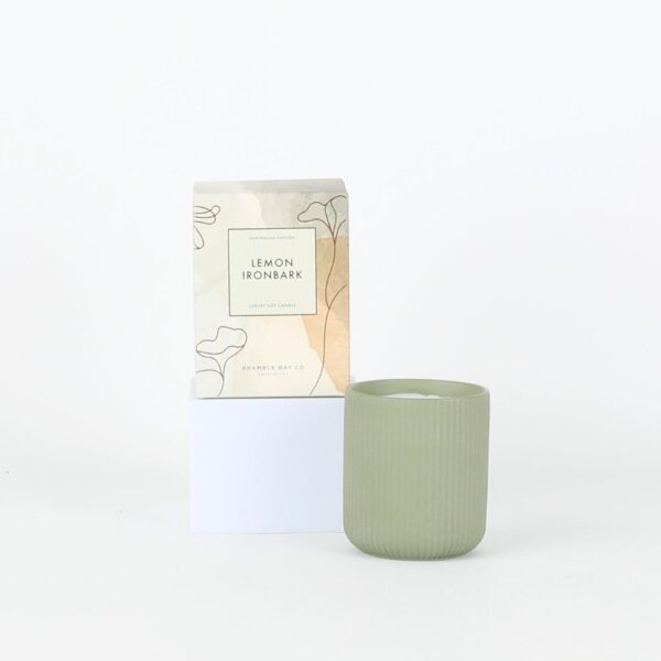 Luxury Bathrobe, Candle & Heat Pillow Hamper - Image 2