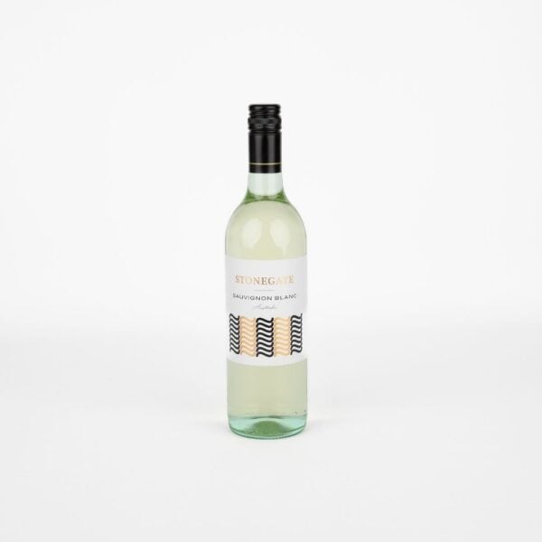 Cheese Platter & Wine Hamper - Stonegate - Image 2