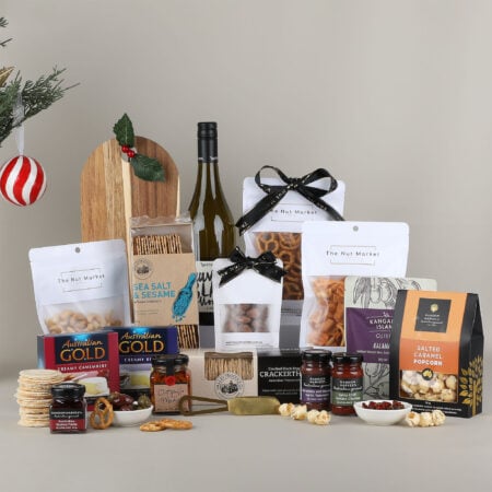 deluxe christmas wine cheese hamper the peoples sauv blanc 1